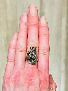 Vintage 1970s Sterling Silver Rose Vine Ring Floral Botanical Size 7.25